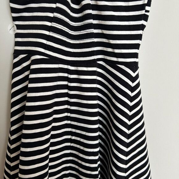 Old Navy Racerback Striped Fit and Flare Dress - Picture 5 of 8